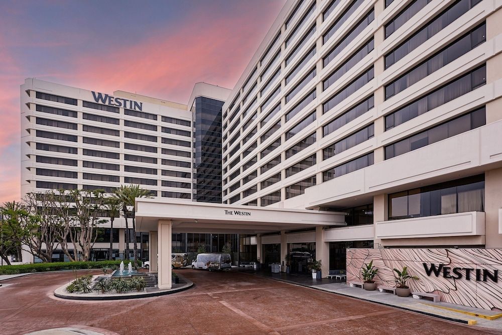 undefined The Westin Los Angeles Airport 5