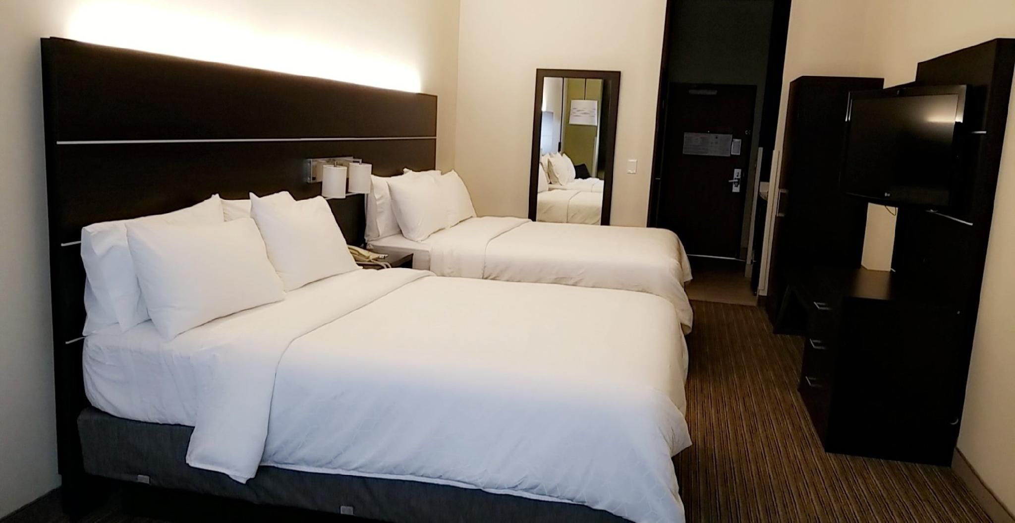 2 Bed Mobility Accessible Roll Shower Non-Smoking