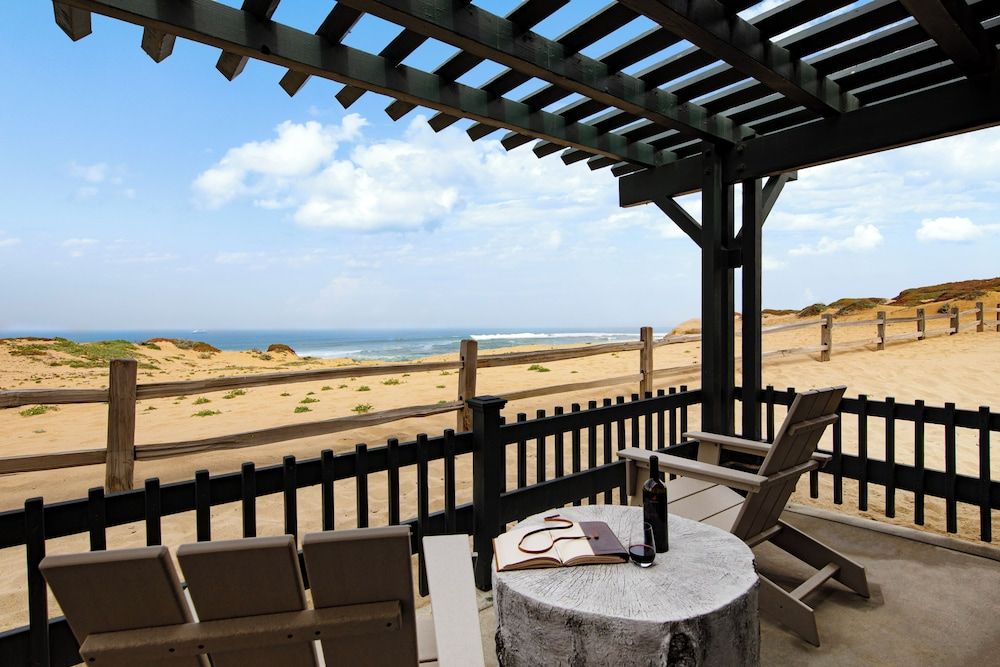 Panoramic Room, 1 King Bed, Oceanfront