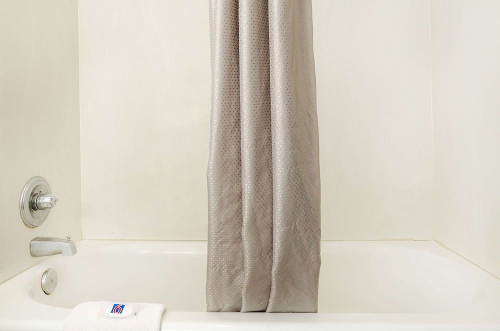 Motel 6 Merced, CA Standard Room, 2 Double Beds, Non Smoking 13