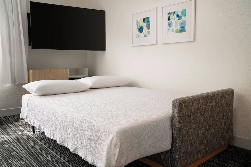 Studio, 1 Queen Bed with Sofa bed, Non Smoking