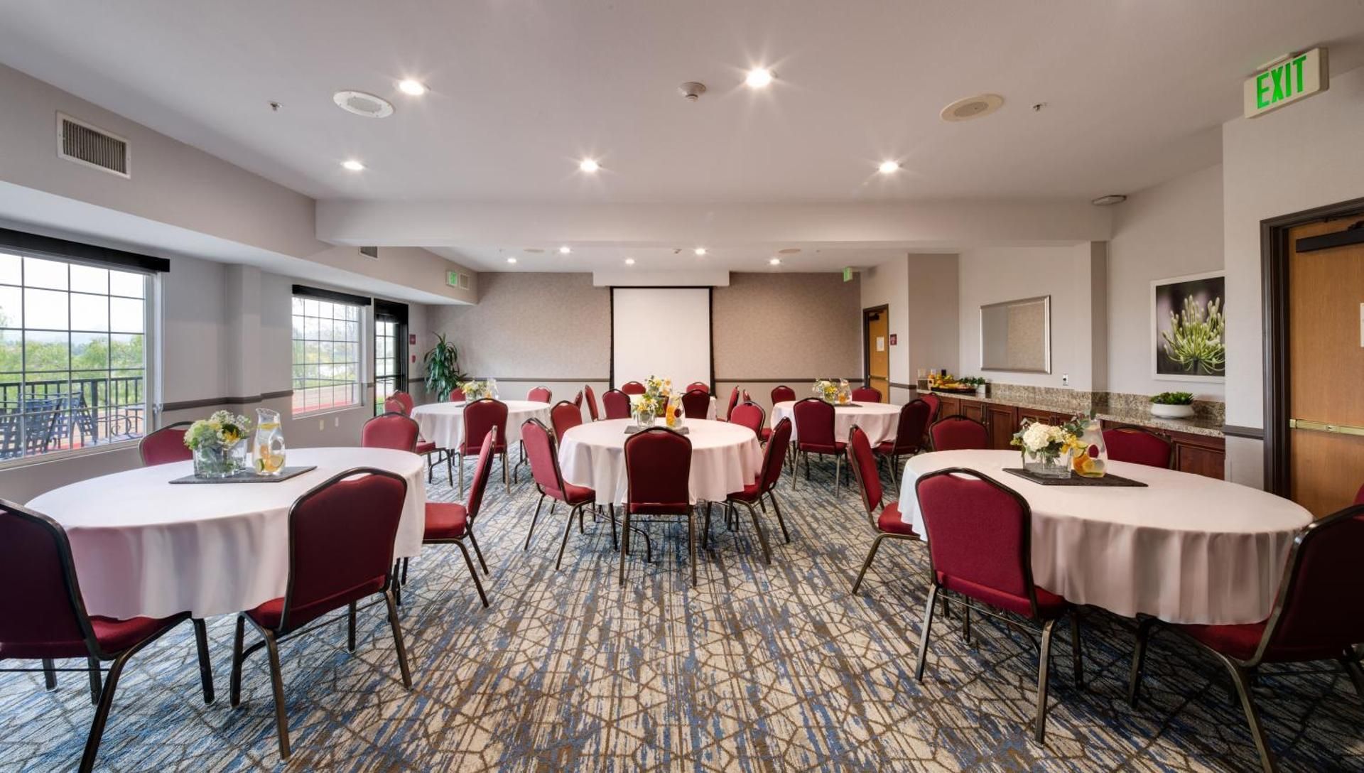 meeting room / ballrooms