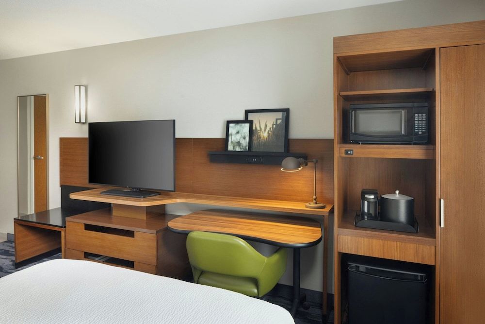 Room, 1 Queen Bed, Non Smoking