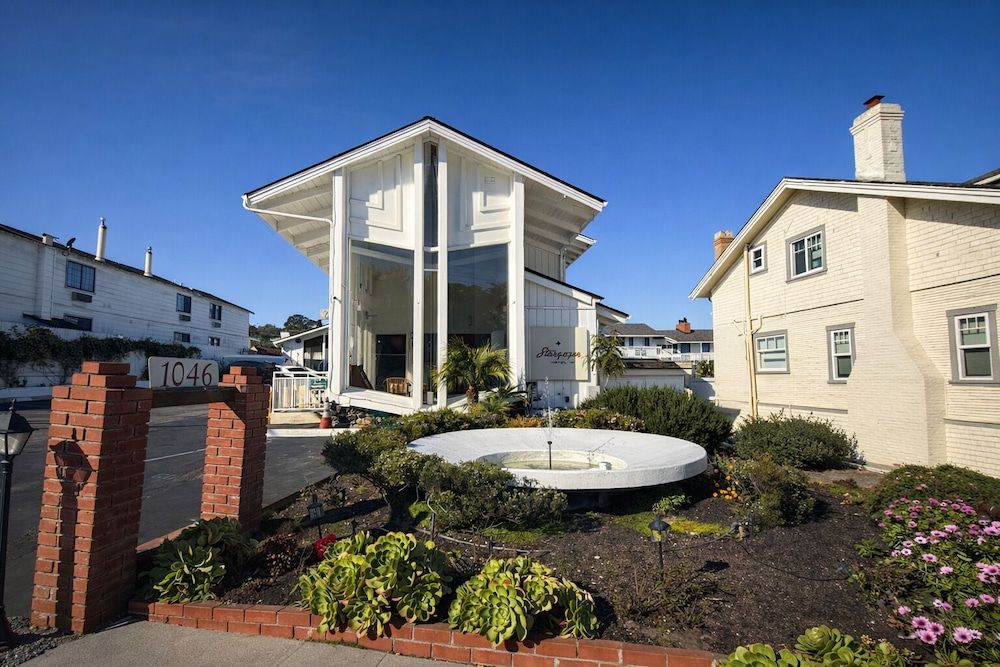 undefined Stargazer Hotel 5