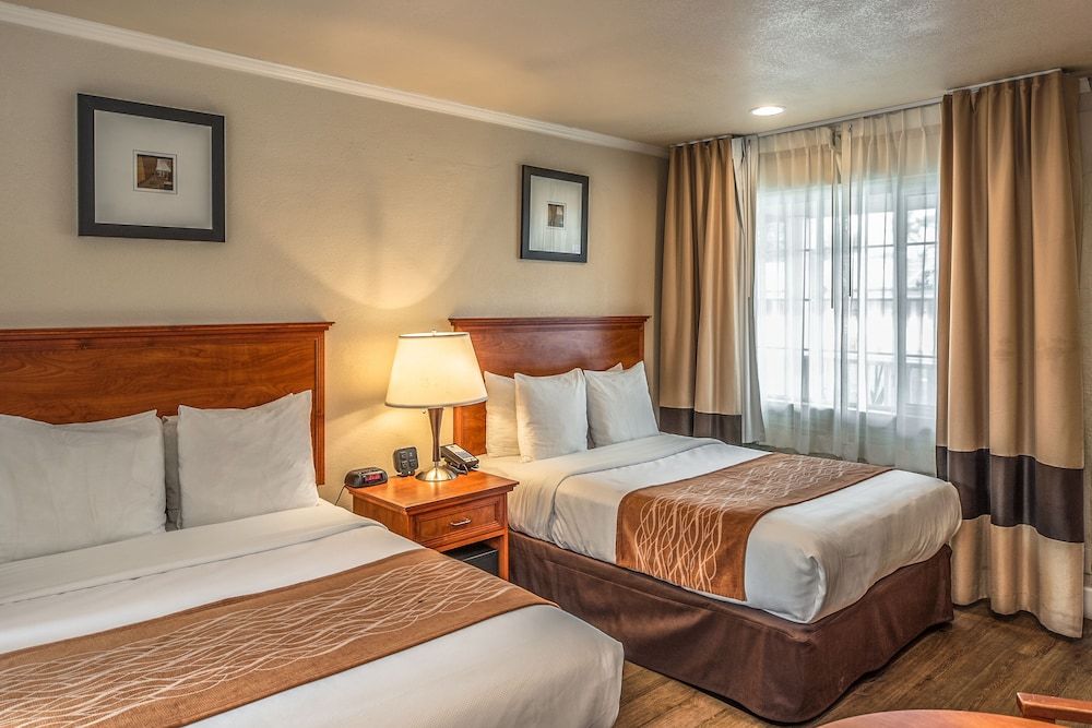 undefined The Inn at 1252 10