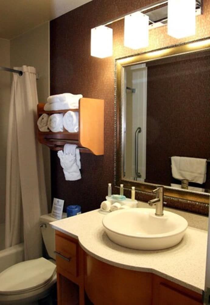 undefined Holiday Inn Express Monterey-Cannery Row by IHG 9