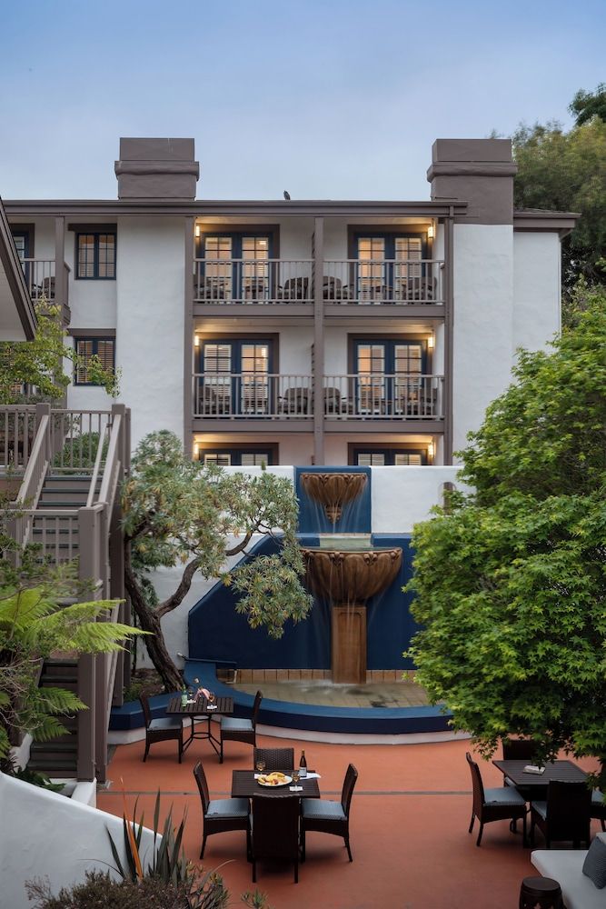 undefined Hotel Pacific 2