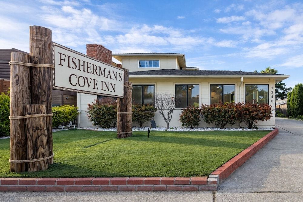 undefined Fisherman's Cove Inn