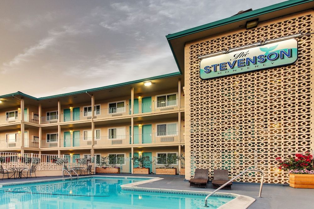 undefined The Stevenson Monterey 5