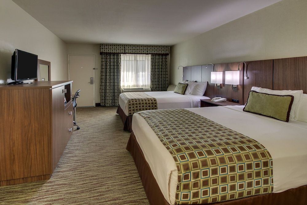Standard Double Room, 2 Queen Beds, Non Smoking, Refrigerator