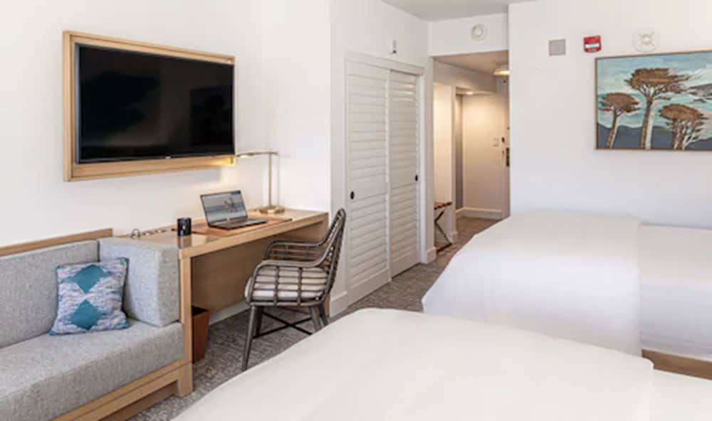 Room, 2 Queen Beds (Courtyard)