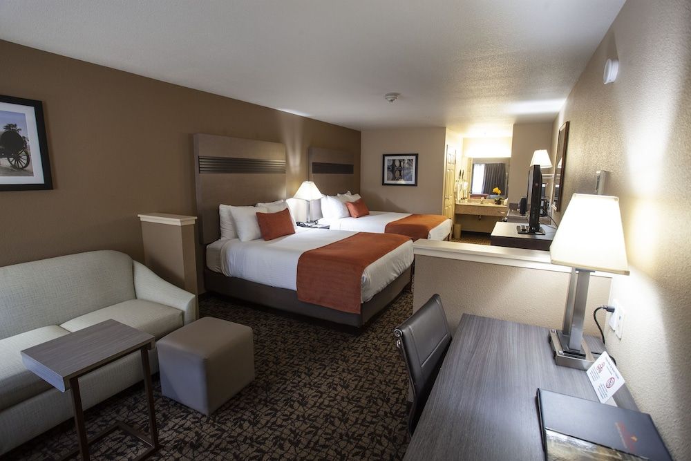Studio Suite, 2 Queen Beds, Non Smoking