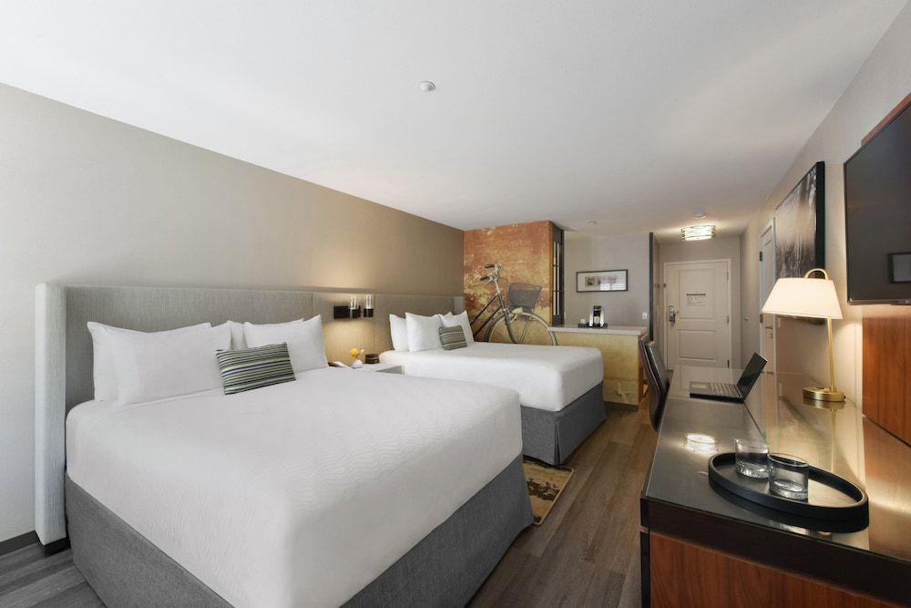Standard Room, 2 Queen Beds, Accessible (Roll-In Shower)