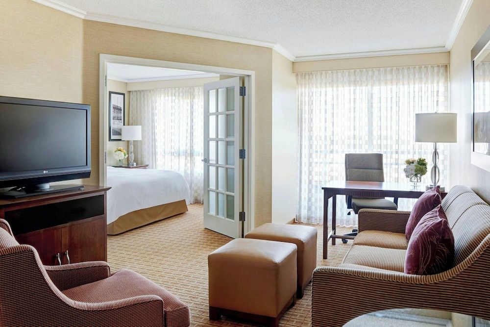 Suite, 1 Bedroom, Non Smoking, Balcony (Balcony)