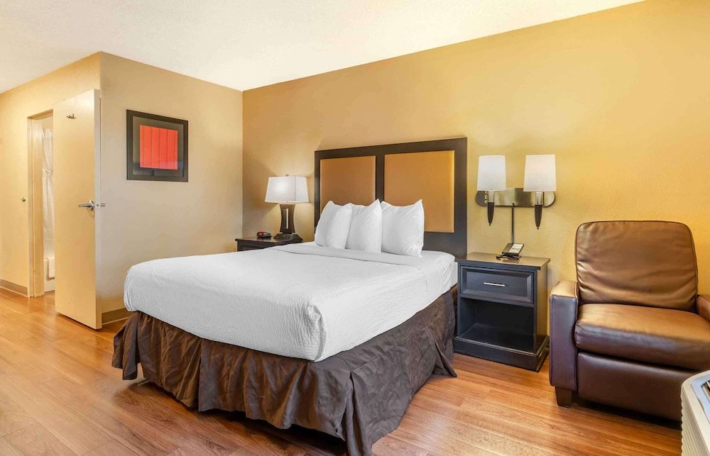 Studio, 1 Queen Bed, Accessible, Non Smoking