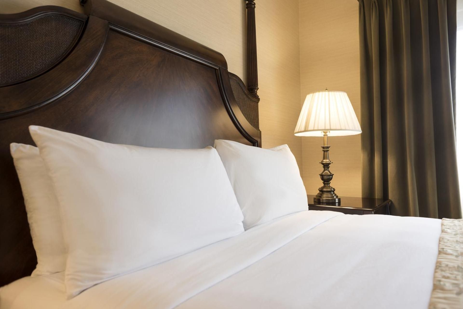 Executive Queen Suite