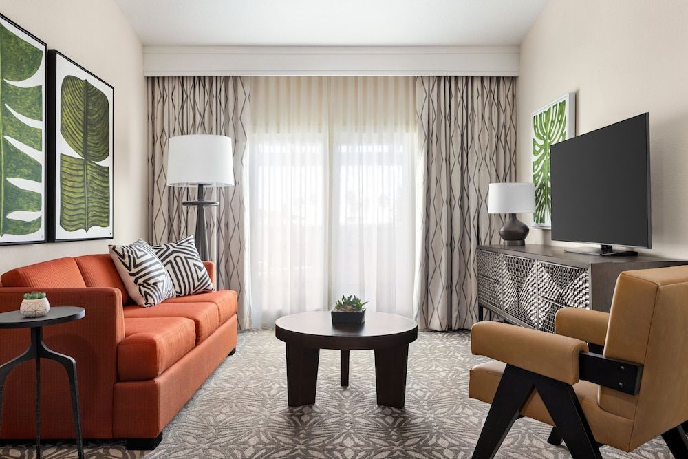 Suite, 2 Queen Beds, Accessible, Pool View