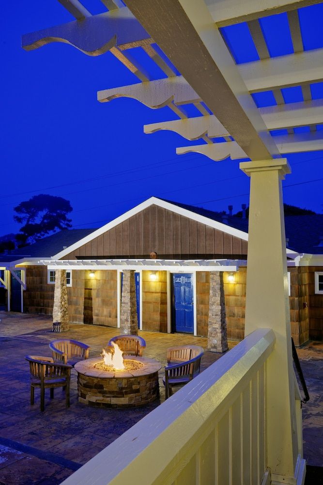 undefined Lighthouse Lodge And Cottages 6