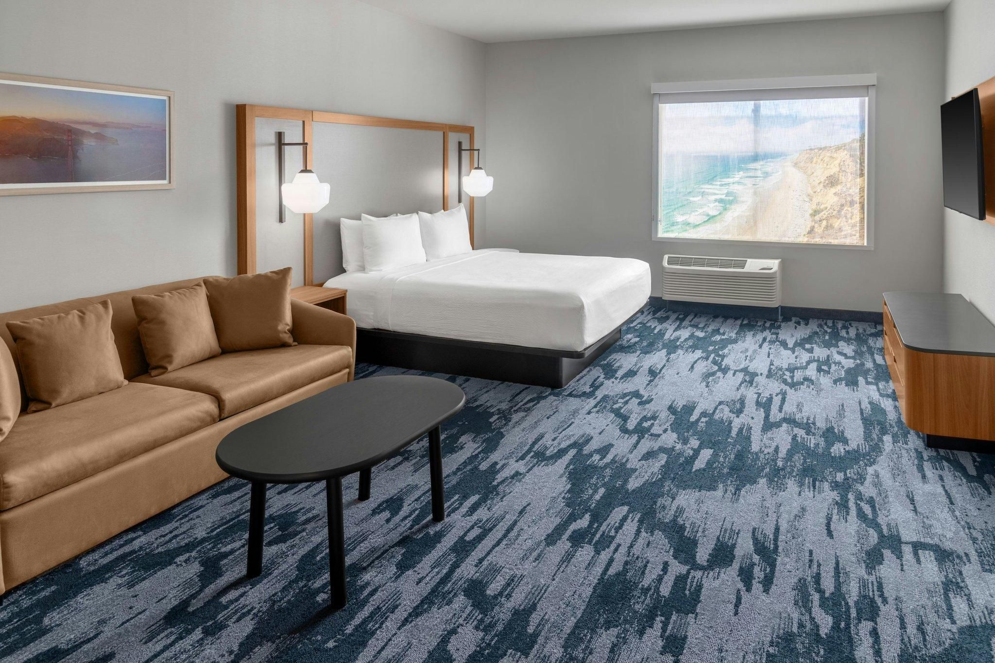 Suite, 1 King, Sofa bed