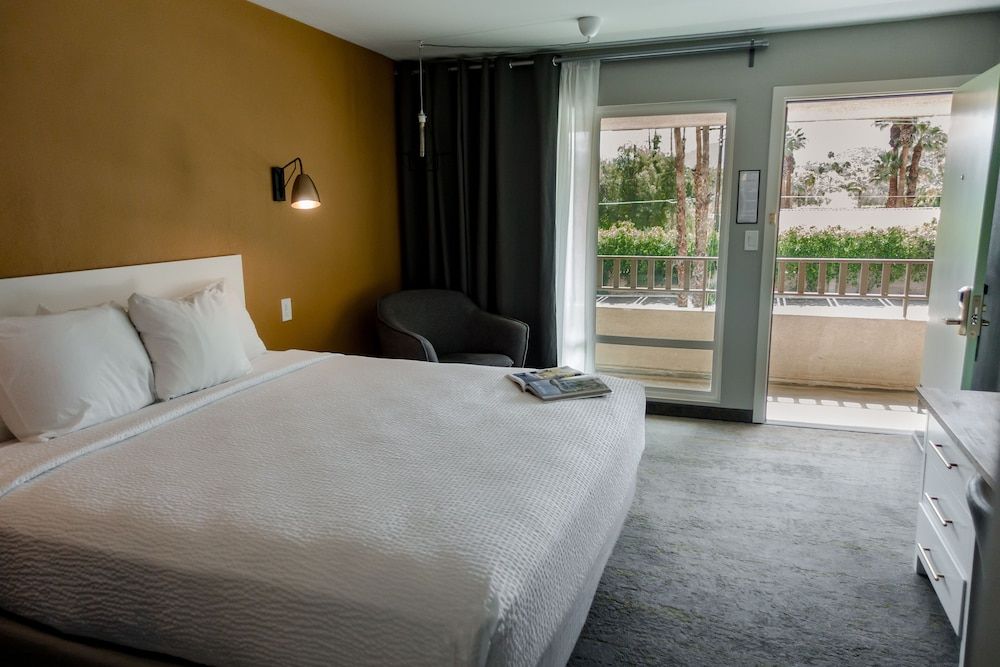 Premium Room, 1 King Bed