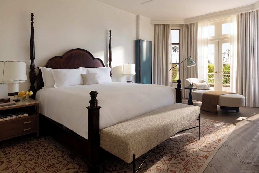 Executive Club Suite