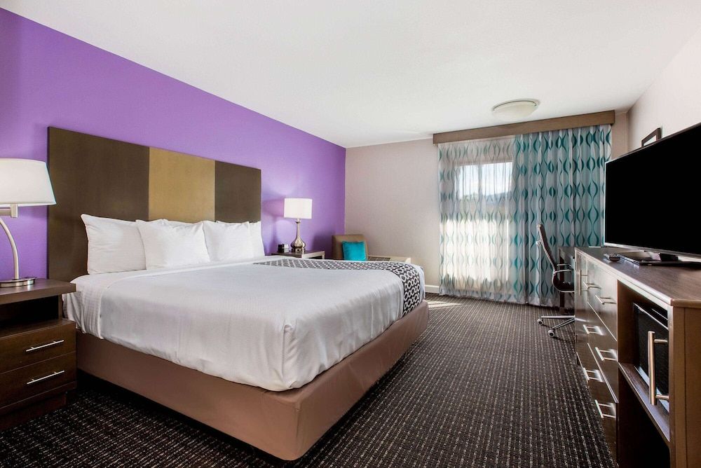 Room, 1 King Bed, Non Smoking- Ground Floor