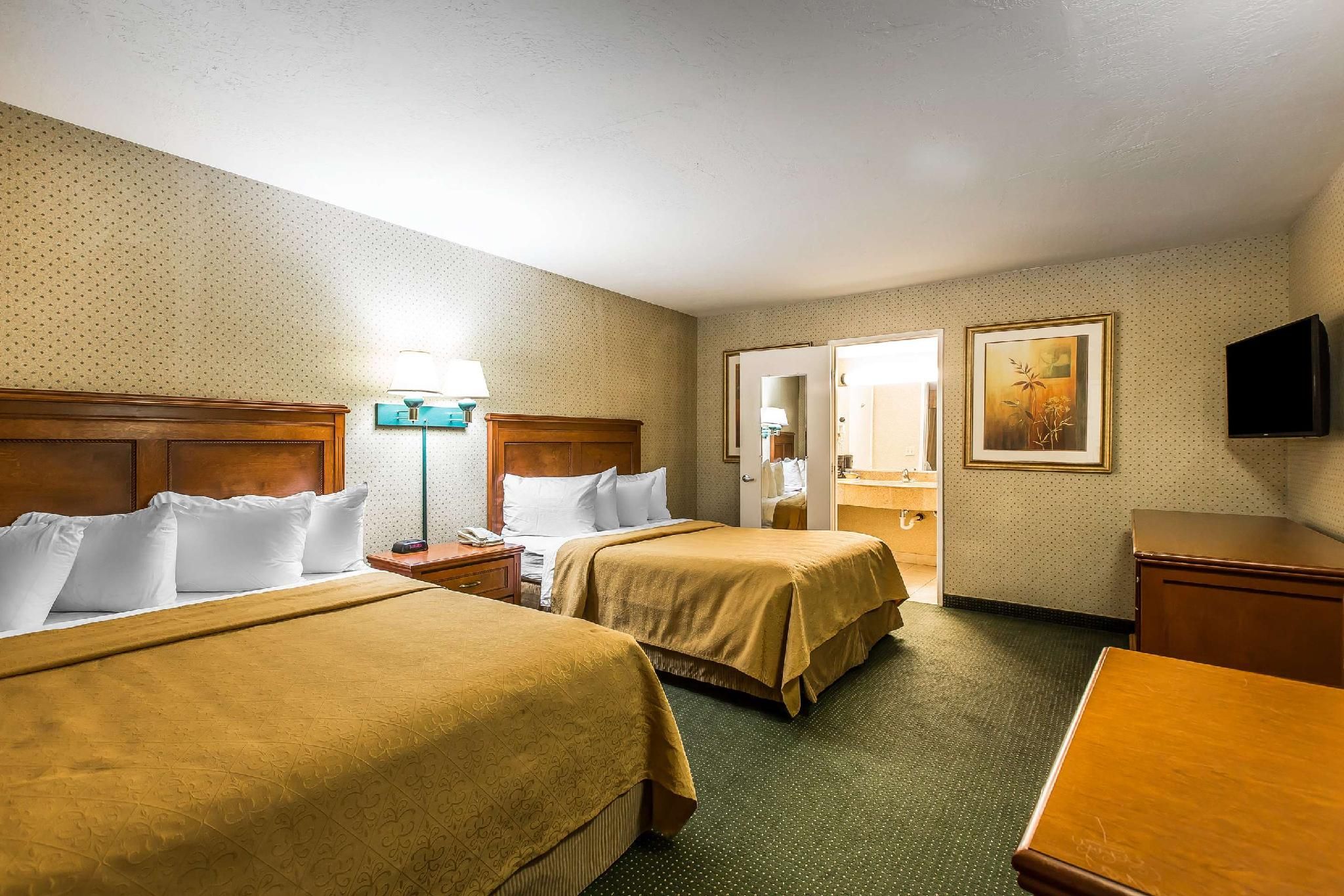 2 Queen Beds, Nonsmoking