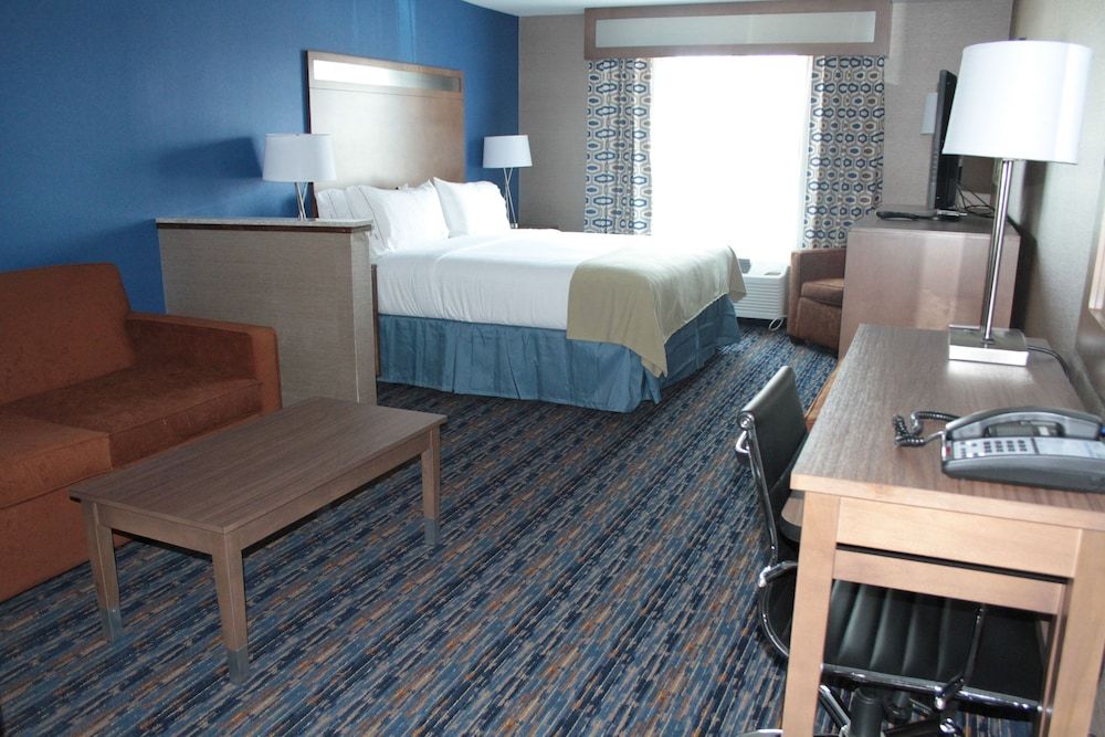 Standard Room, 1 King Bed with Sofa bed