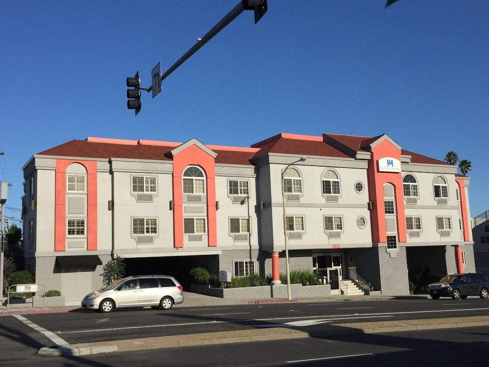 undefined Hotel Aura SFO 7