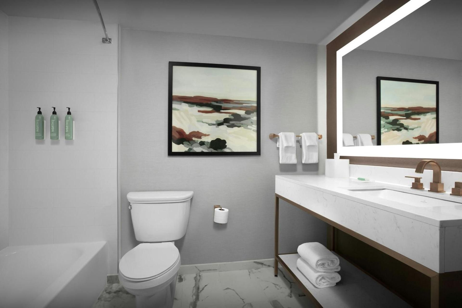 undefined Courtyard by Marriott San Diego Downtown Little Italy 6