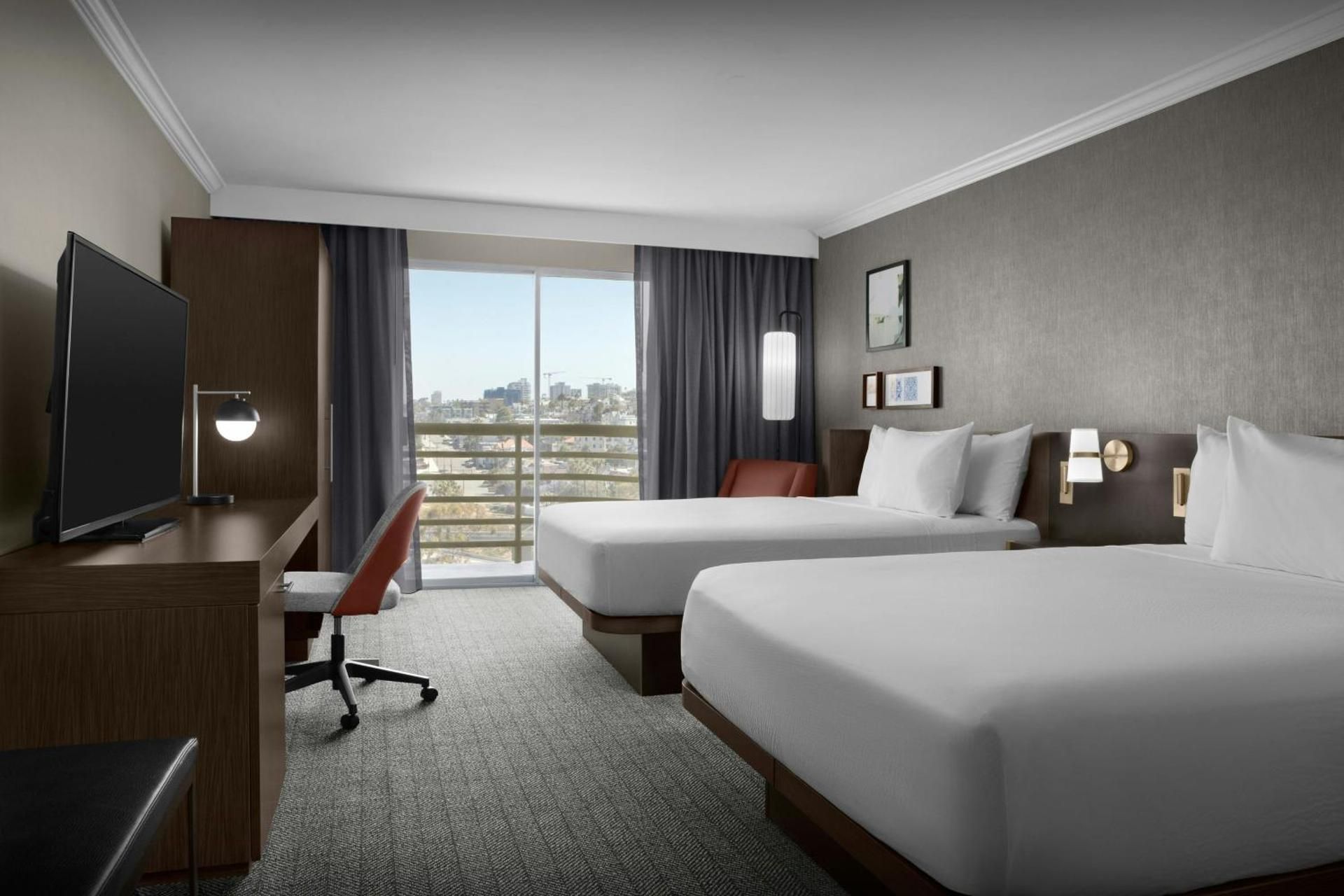 Double Room with Two Double Beds and Skyline View