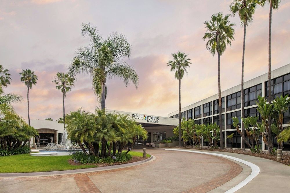 undefined Four Points by Sheraton San Diego 4