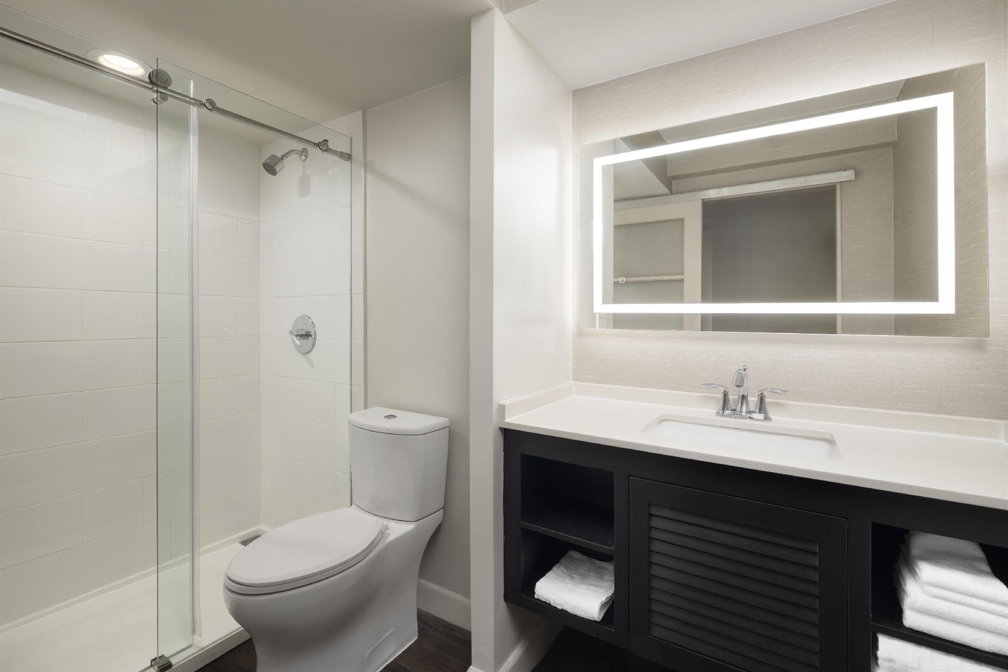 2 Queen Beds, Nonsmoking, Higher Floor, City View