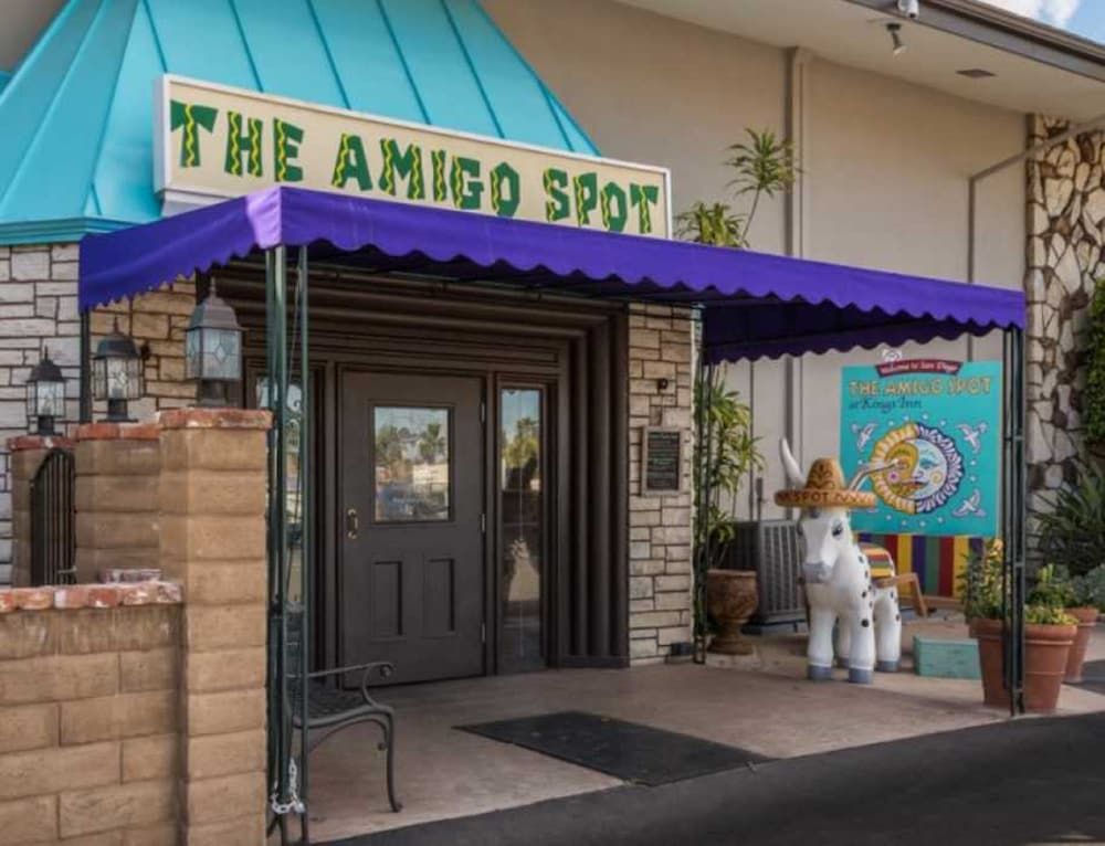 undefined Kings Inn San Diego 8