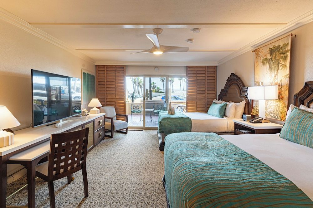 Pacific Terrace Hotel Standard Room (1 King Bed or 2 Queen Beds) 3
