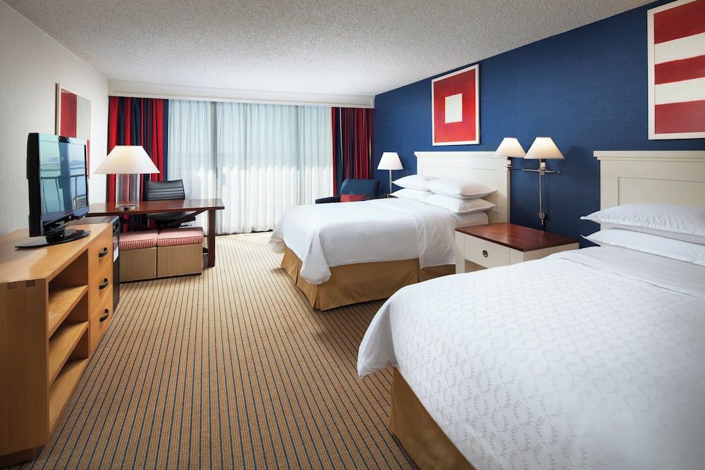 Sheraton San Diego Resort