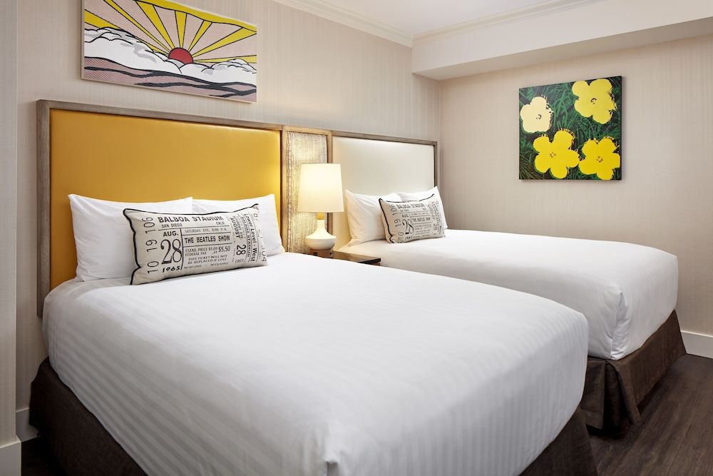 The Bristol Hotel San Diego Room, 2 Double Beds (Fab) 2