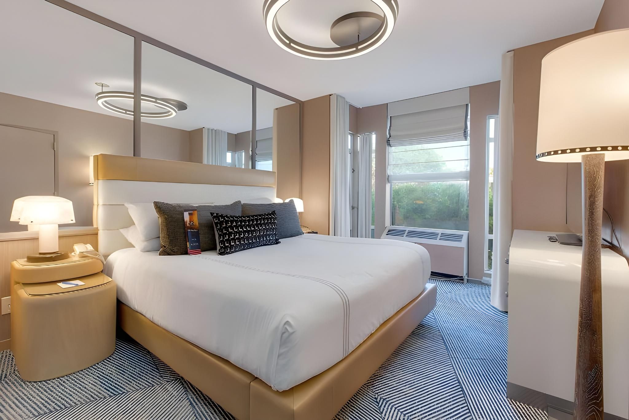 J - Wanderlust Suite