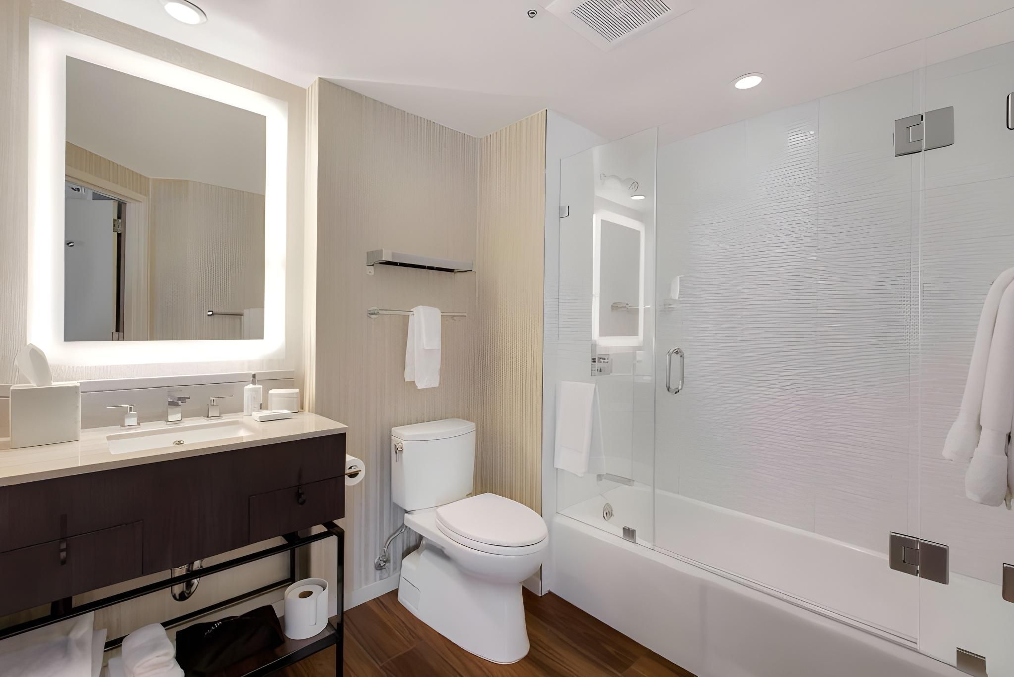 J - Wanderlust Suite