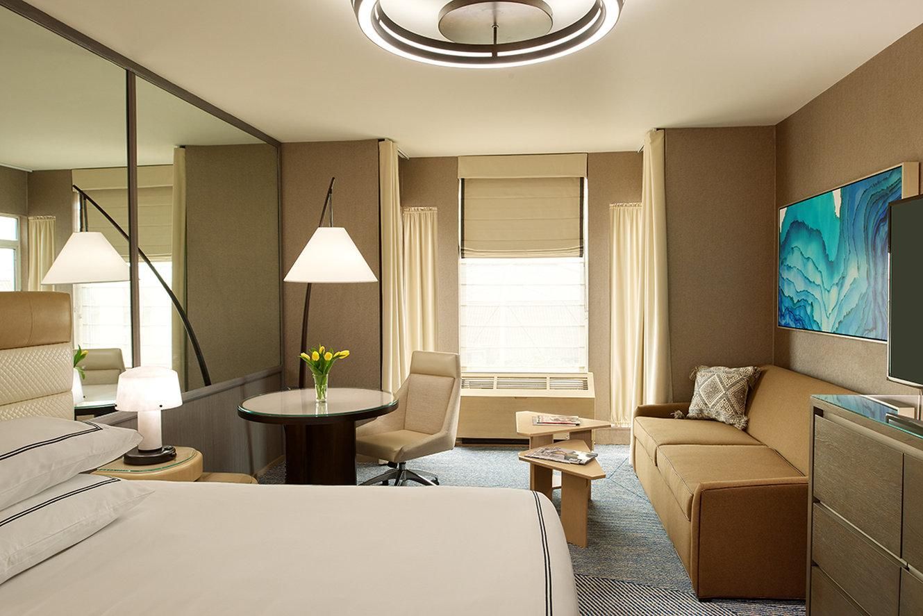 F1 - Junior King Suite