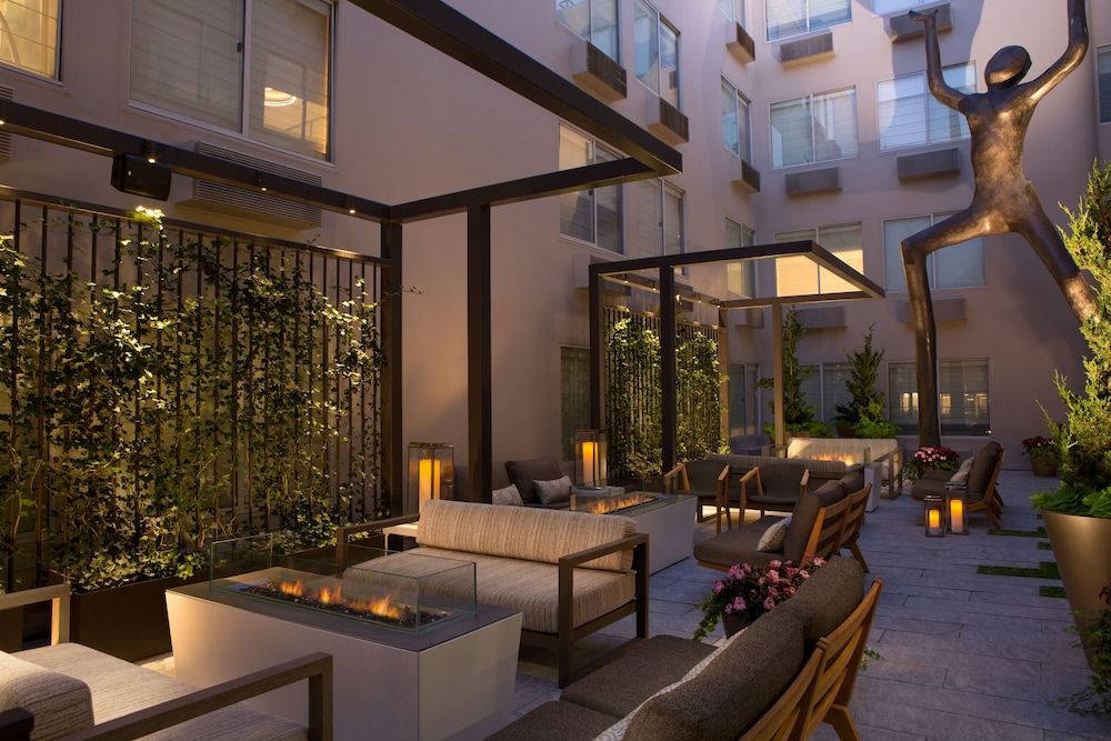 undefined Hotel Zoe Fisherman's Wharf 2