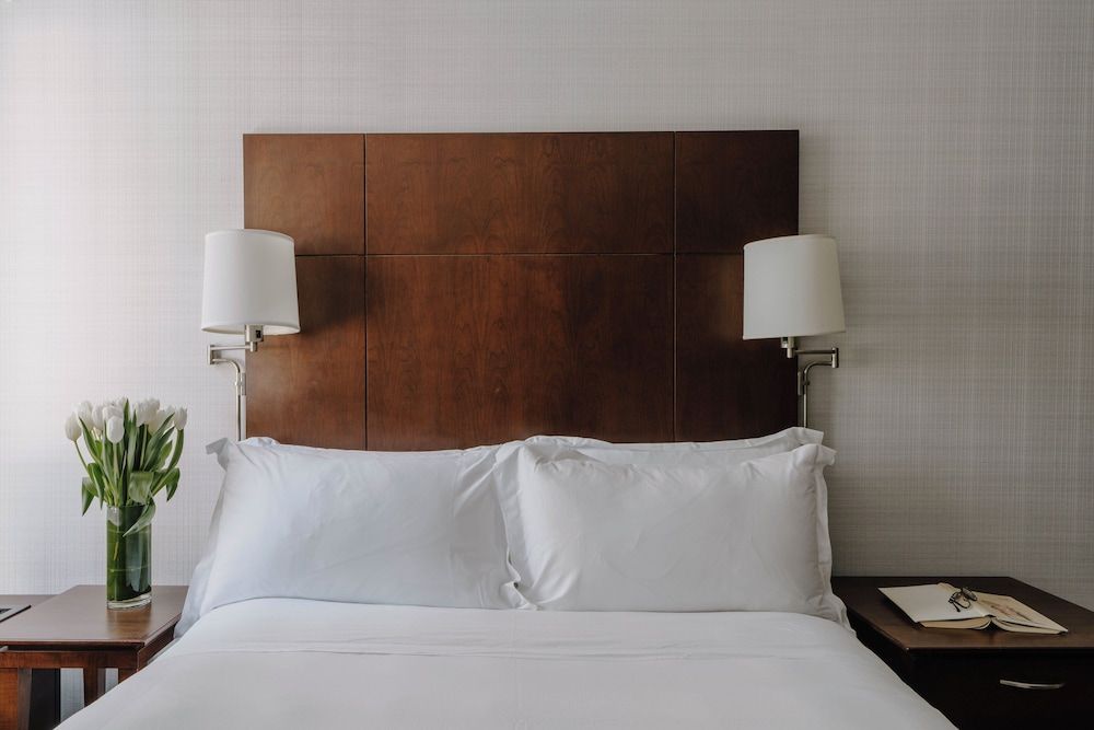 Club Quarters Hotel in San Francisco Club Room, 1 Queen Bed