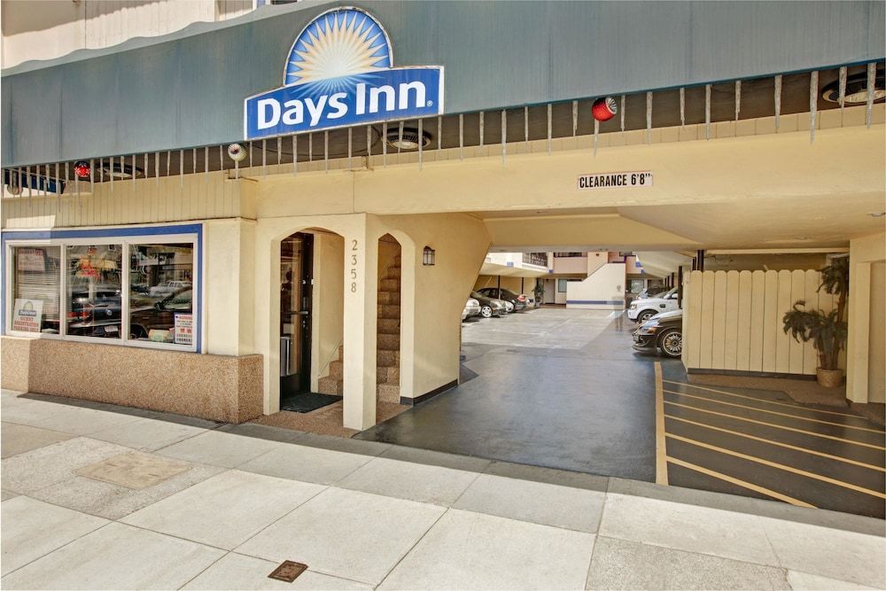 undefined Days Inn by Wyndham San Francisco - Lombard 5