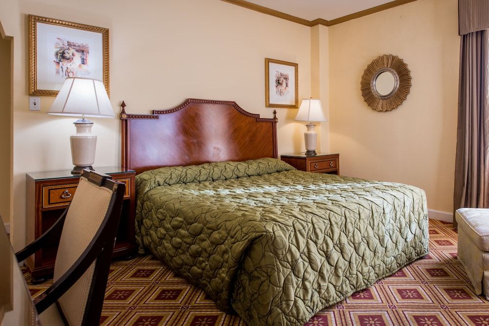 Embassy Hotel Room, 1 King Bed 10