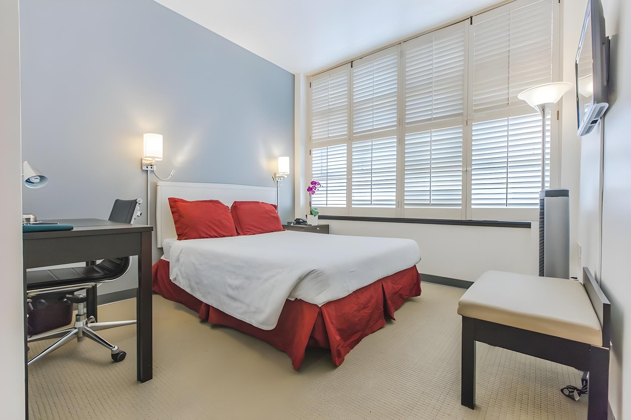 undefined Grant Plaza Hotel 10