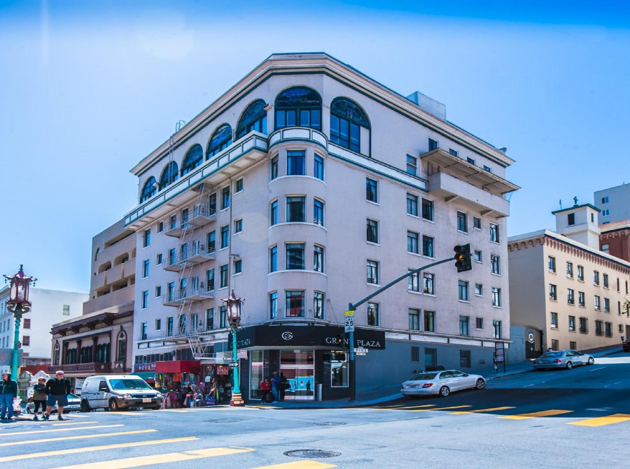 undefined Grant Plaza Hotel 5