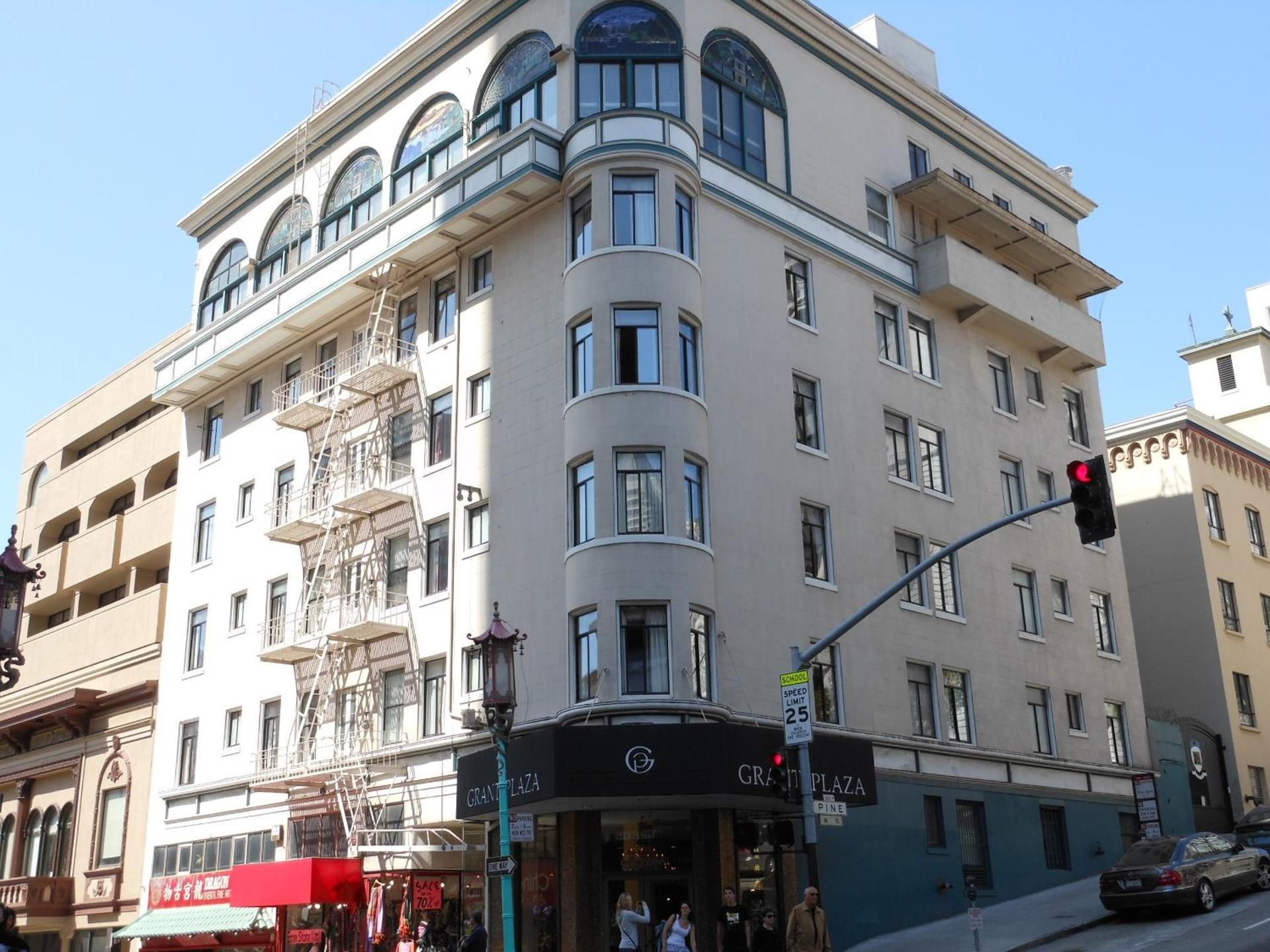 undefined Grant Plaza Hotel 5