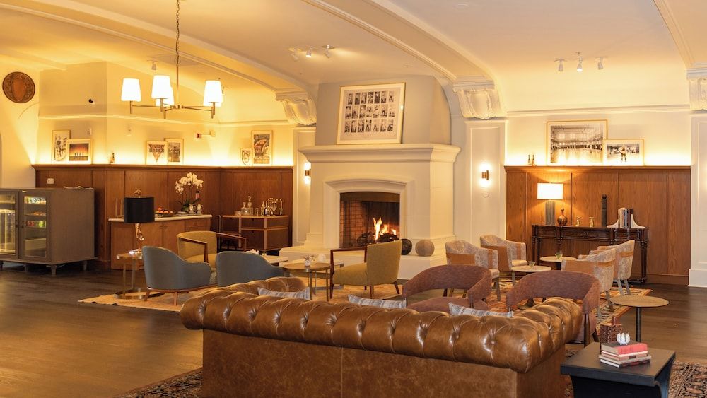 undefined Harbor Court Hotel