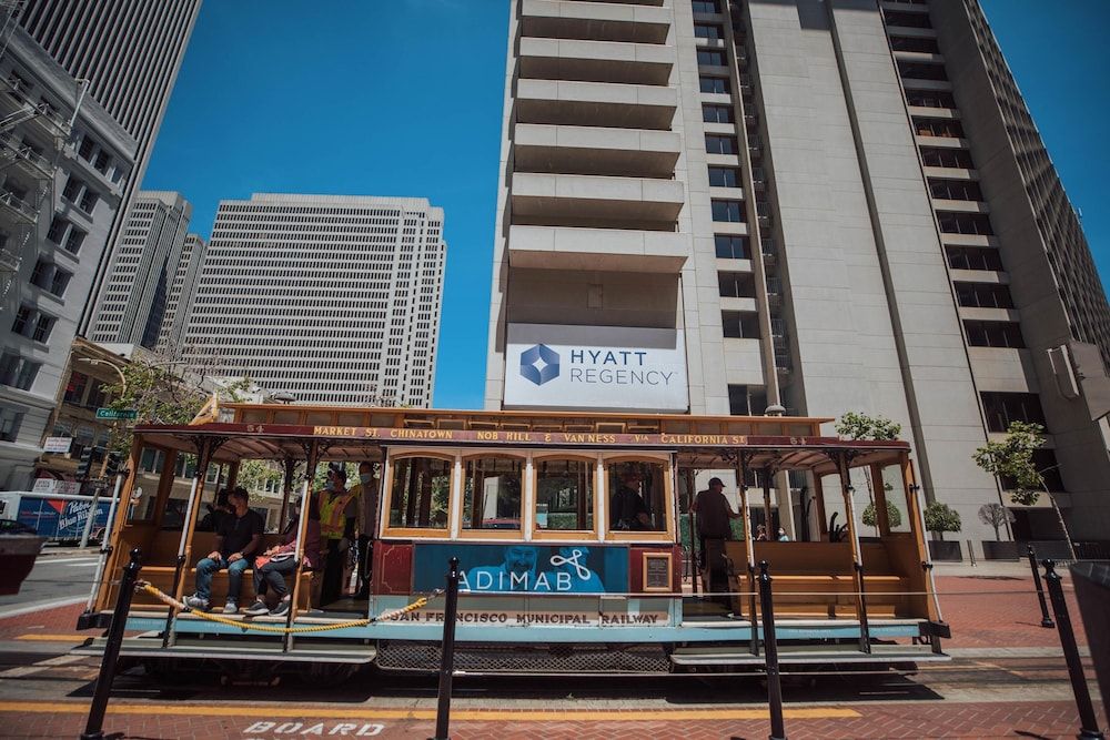 undefined Hyatt Regency San Francisco 4