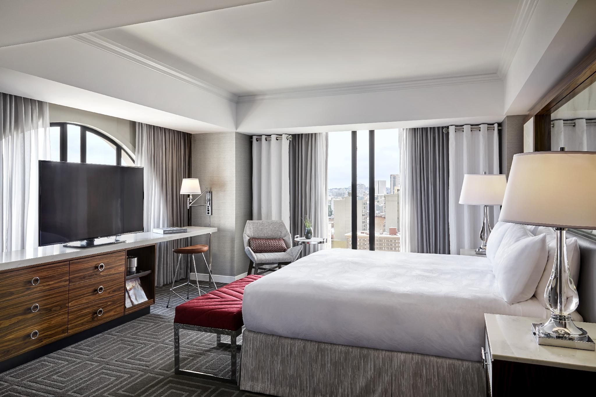 Executive, Larger Guest room, 1 King